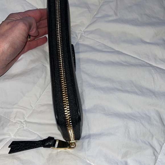 NWOT Tory Burch women’s zippered wallet black & gold - Picture 11 of 13